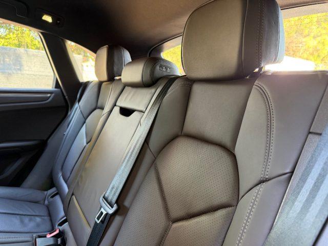 PORSCHE Macan 2.0 245CV PDK UNIPROPRIETARIO CERCHI DA 20" PASM