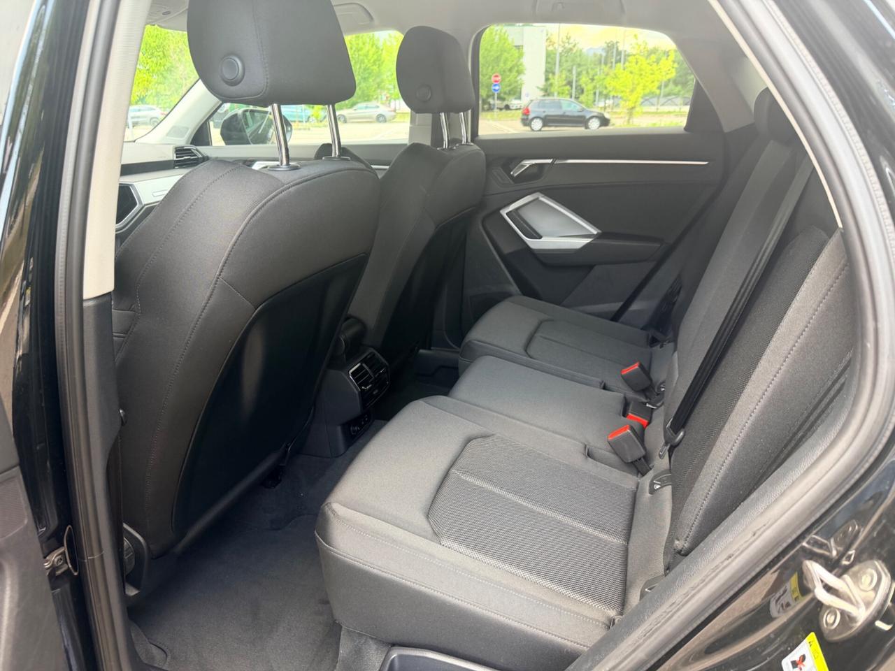 Audi Q3 SPB 40 TDI quattro*Automatik*S Line esterno*Cecrhi*