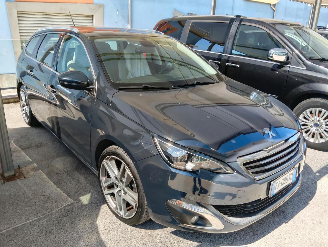 Peugeot 308 BlueHDi 120 S&S SW Allure