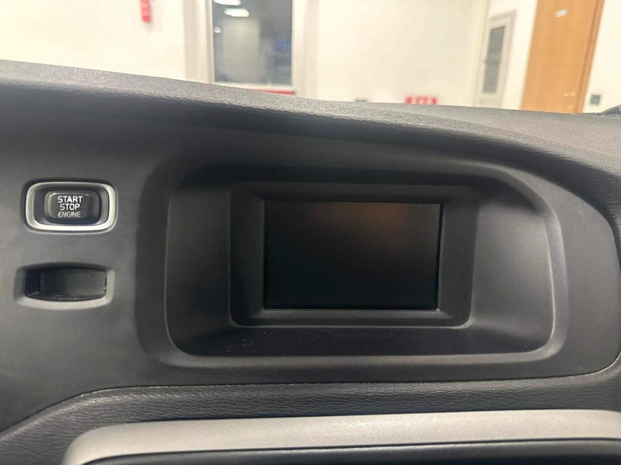 Volvo V40 Cross Country D2 Business Plus