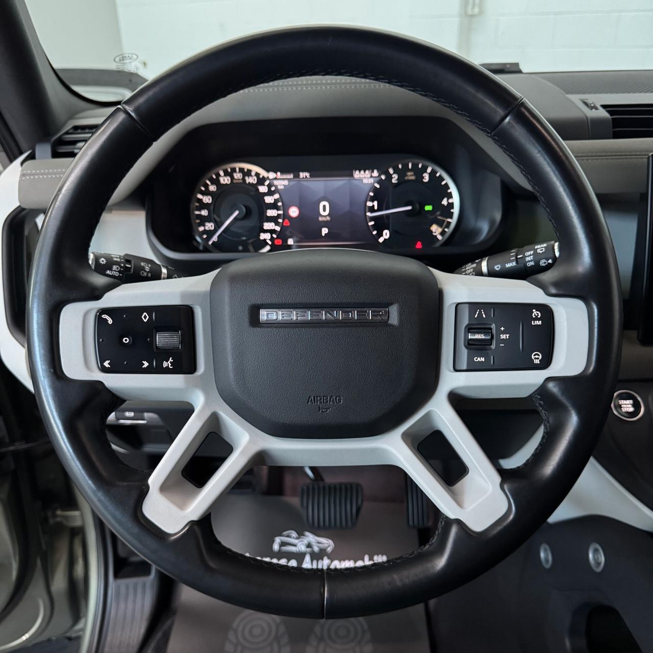 Land Rover Defender 110 SE MHEW awd 3.0cc 200cv Assetto regolabile Finanziabile