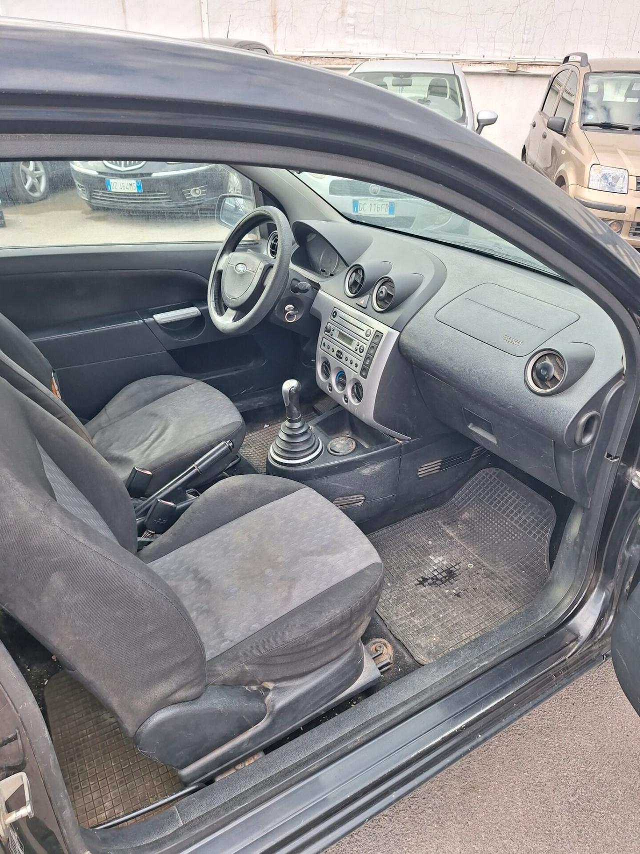 Ford Fiesta 1.4 TDCi 3p. Ghia