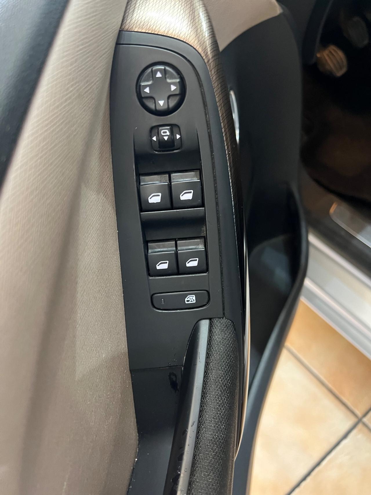 Citroen C4 Picasso 1.6 e-HDi 115 ETG6 Exclusive