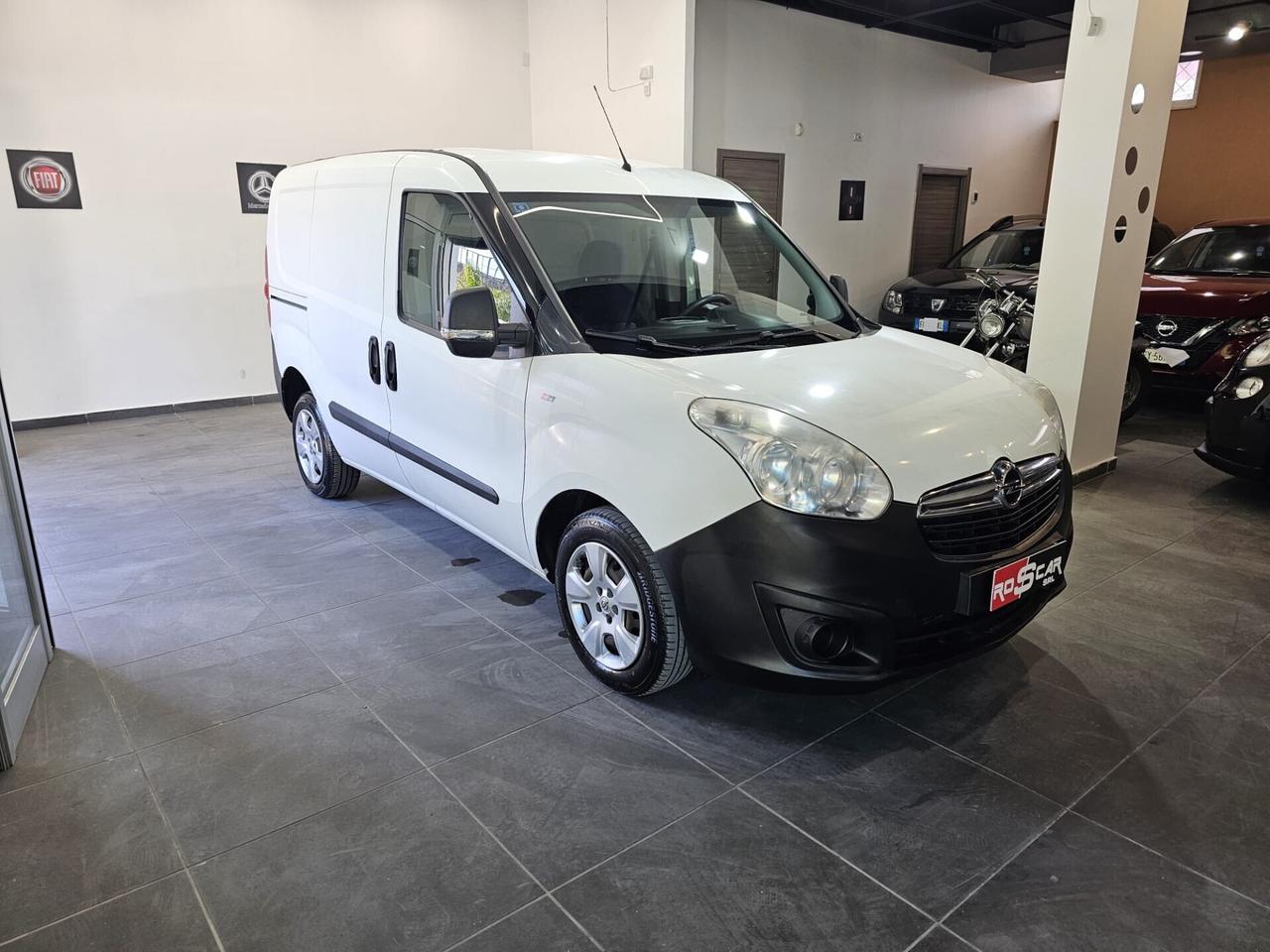 Opel Combo 1.6 CDTi 105CV 2016