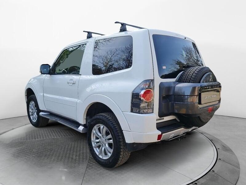 Mitsubishi Pajero Pajero 3.2 DI-D 16V aut. 3p. Instyle DPF