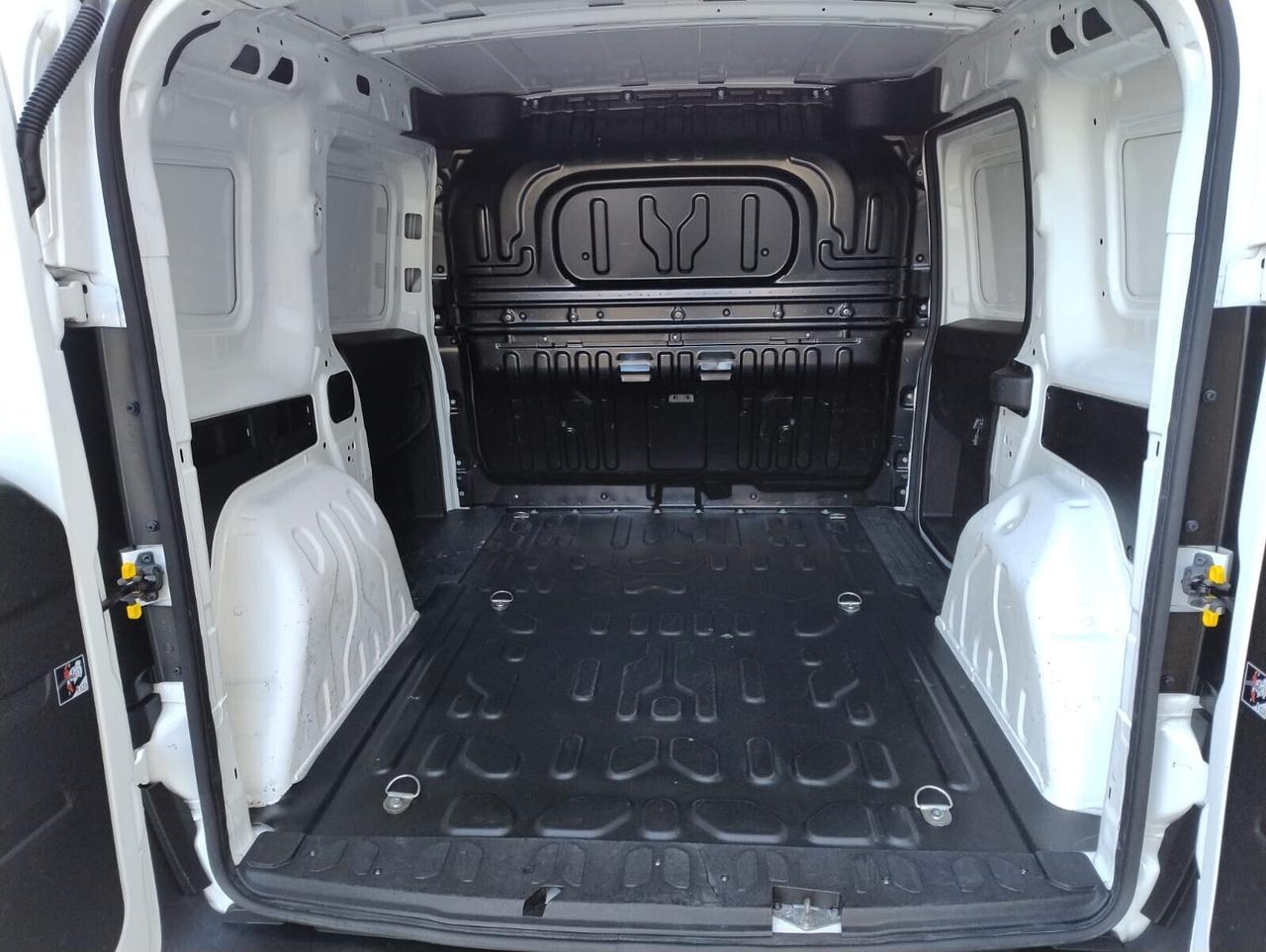 Fiat Doblò Cargo 1.6 Mjet SX 105Cv 3 Posti 05/2021