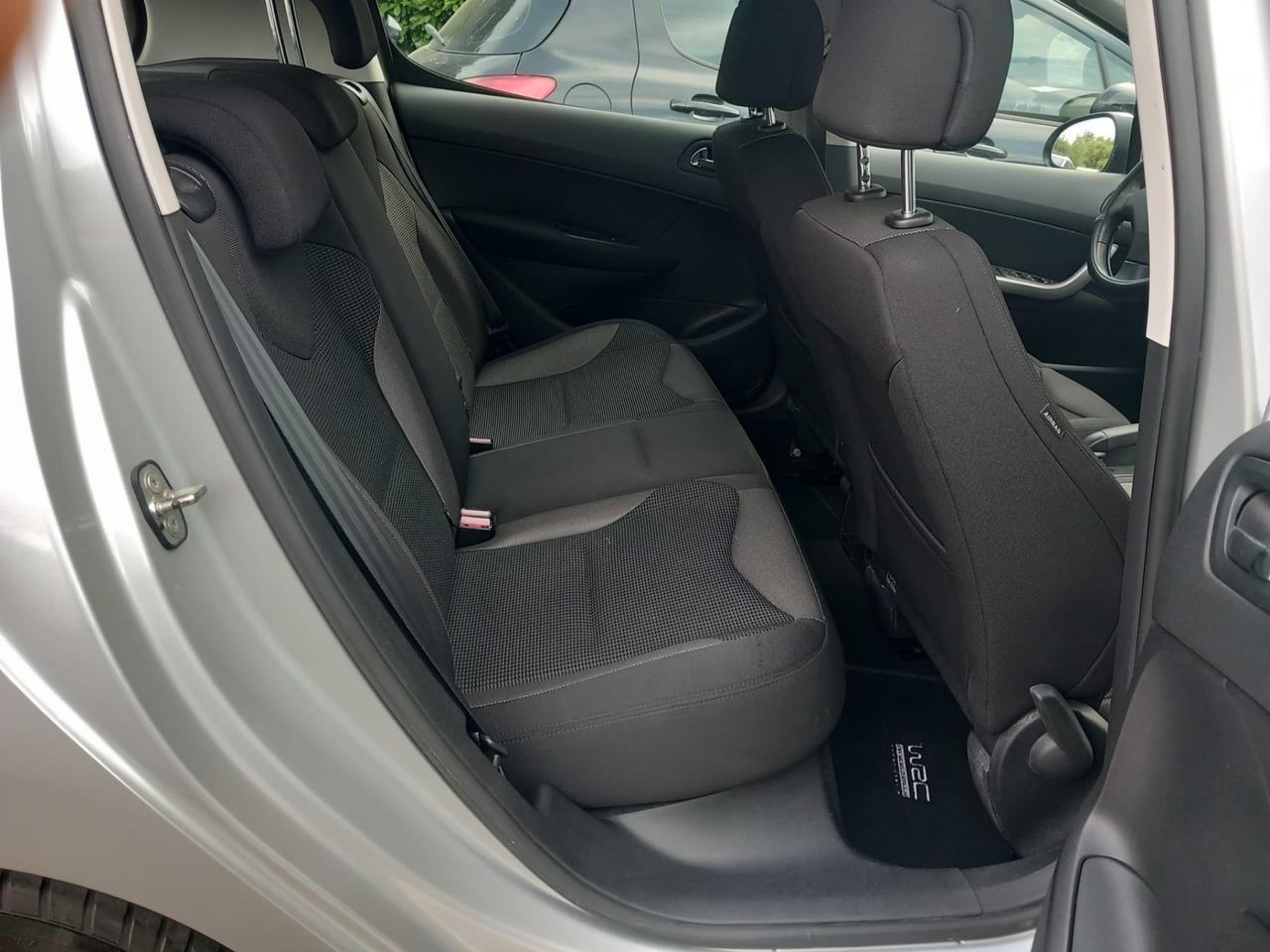 Peugeot 308 1.6 VTi 120CV 5p. Tecno