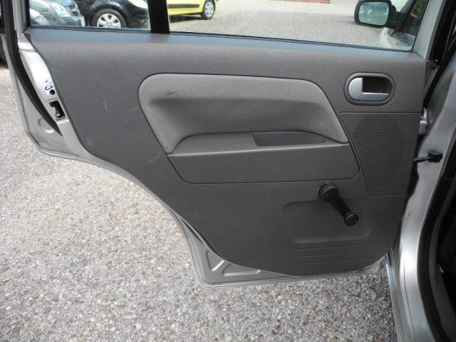 FORD Fusion 1.6 16v 5p. Zitec -OK NEOPATENTATI-UNICO PROPRIET.