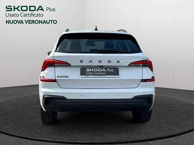 SKODA Kamiq 1.0 TSI Black Dots