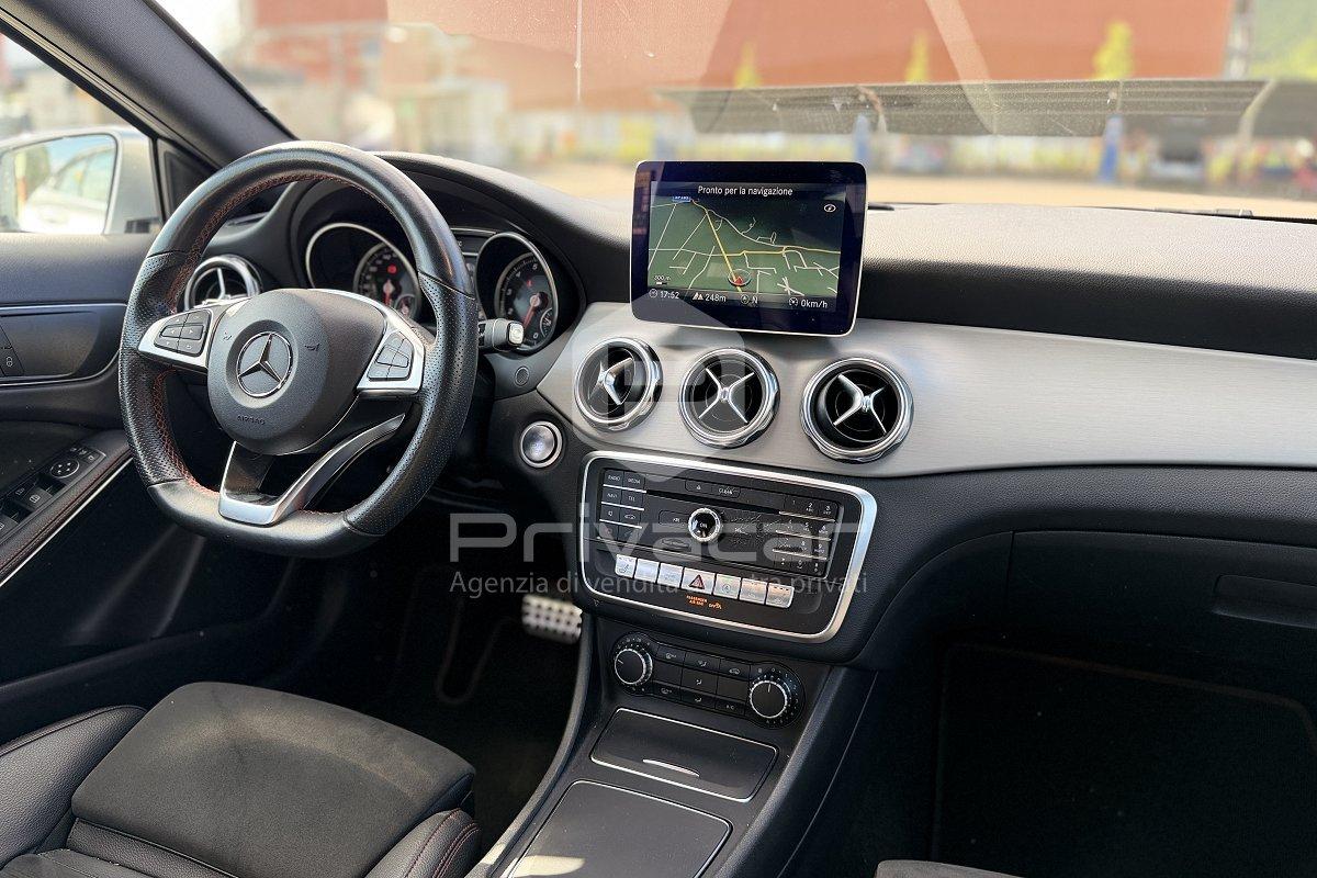 MERCEDES GLA 200 Sport