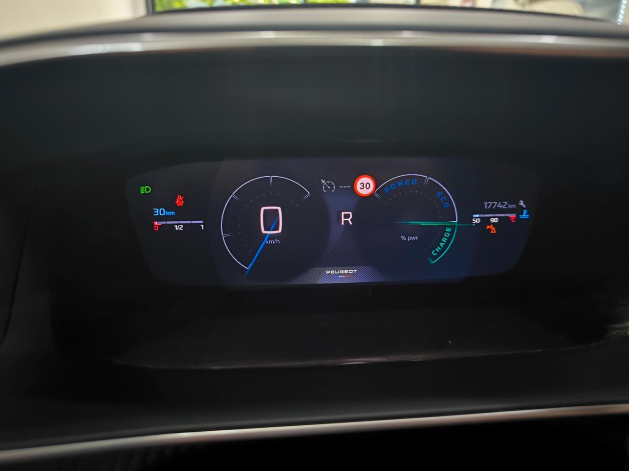 Peugeot 208 Hybrid 145 e-DCS6 GT Exclusive
