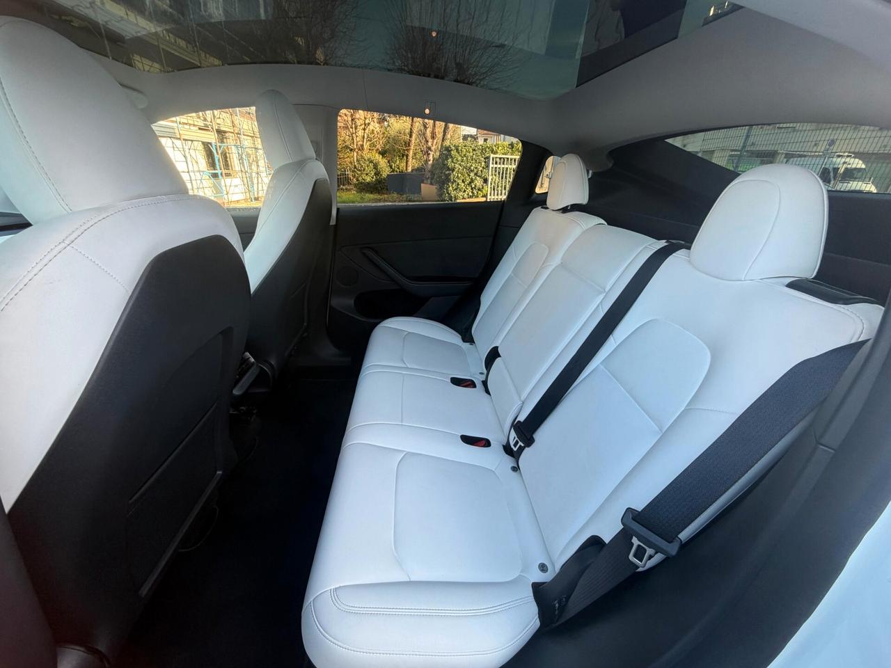 Tesla Model Y Long Range AWD IVA ESPOSTA