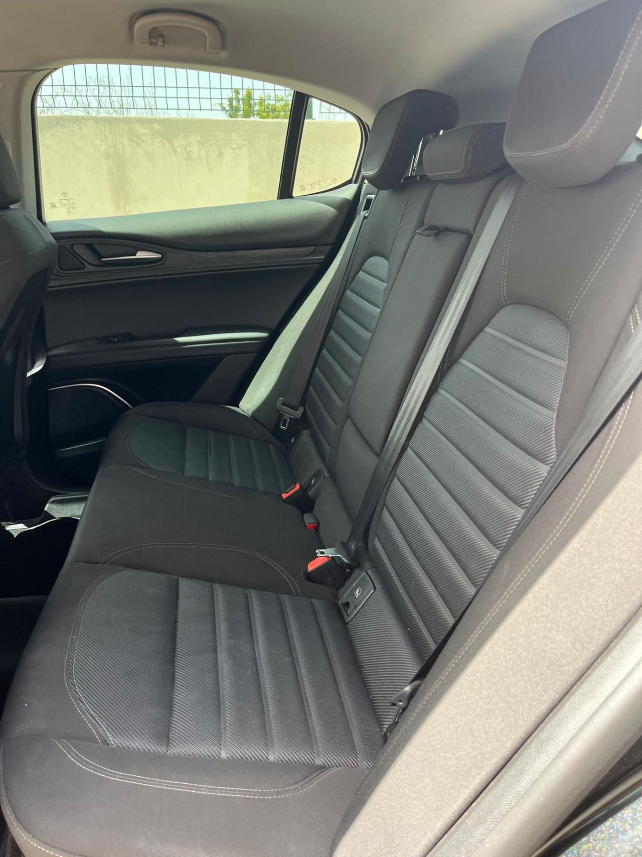 Alfa Romeo Stelvio 2.2 Turbodiesel 190 CV AT8 Q4 Business