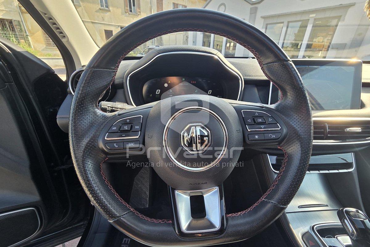 MG EHS Plug-in Hybrid Exclusive