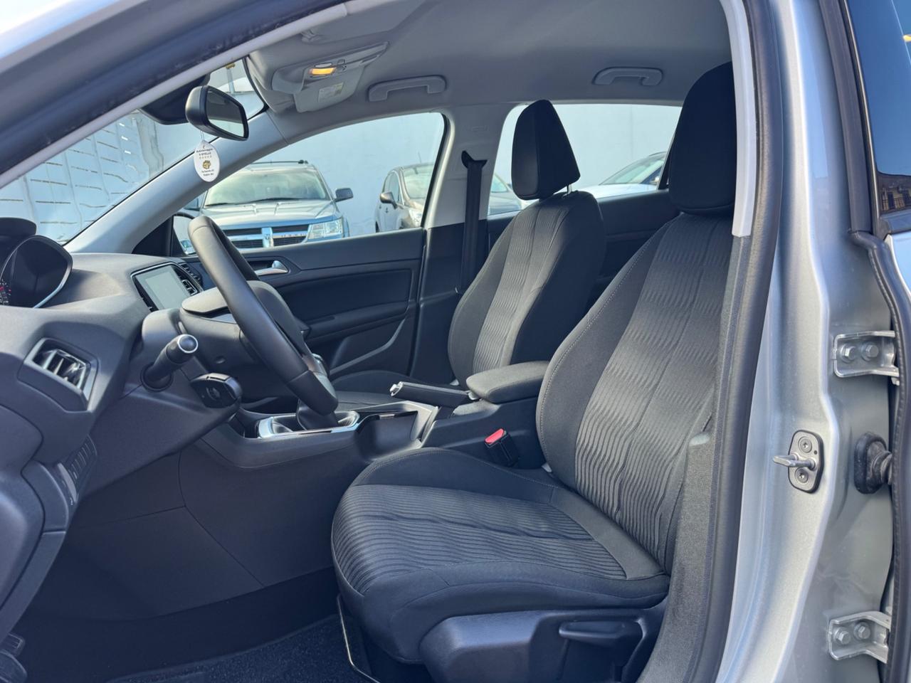 Peugeot 308 1.6 DIESEL 92CV 2015
