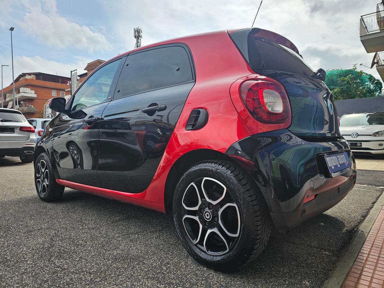Smart ForFour 70 1.0 twinamic Passion NAV ANDROID TAGL UFF