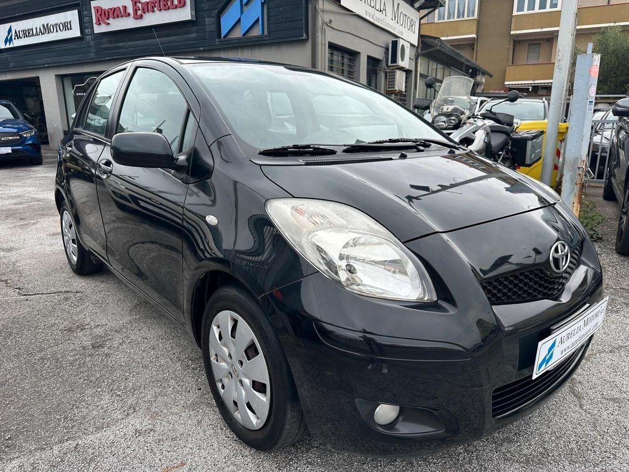 Toyota Yaris 1.4 D-4D 5 porte Sol SOLI 60.000 KM REALI PARI AL NUOVO!!!