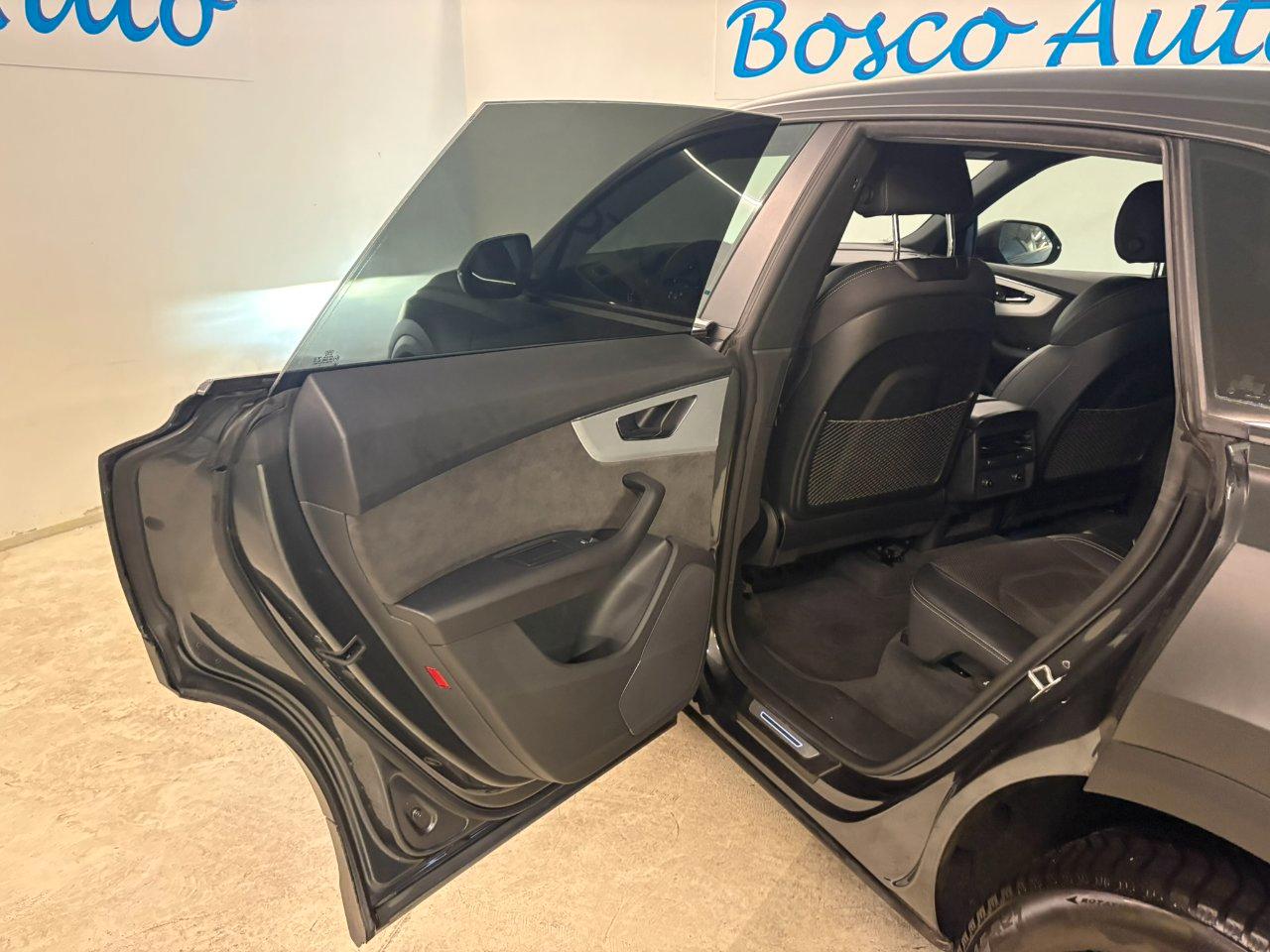Audi Q8 45 3.0 tdi mhev Sport quattro tiptronic