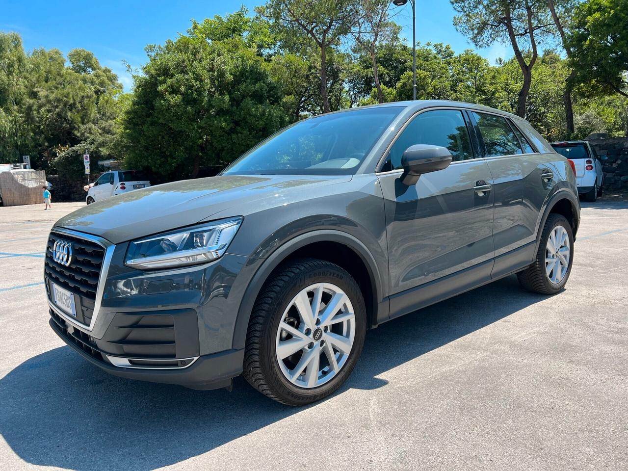 Audi Q2 2.0 TDI quattro S tronic Business