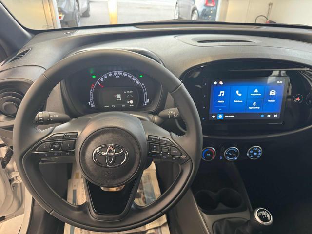 TOYOTA Aygo X 1.0 VVT-i 72 CV 5 porte Active Km0