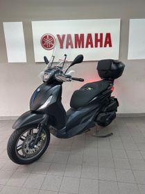 Piaggio Beverly 400 S HPE black carbon