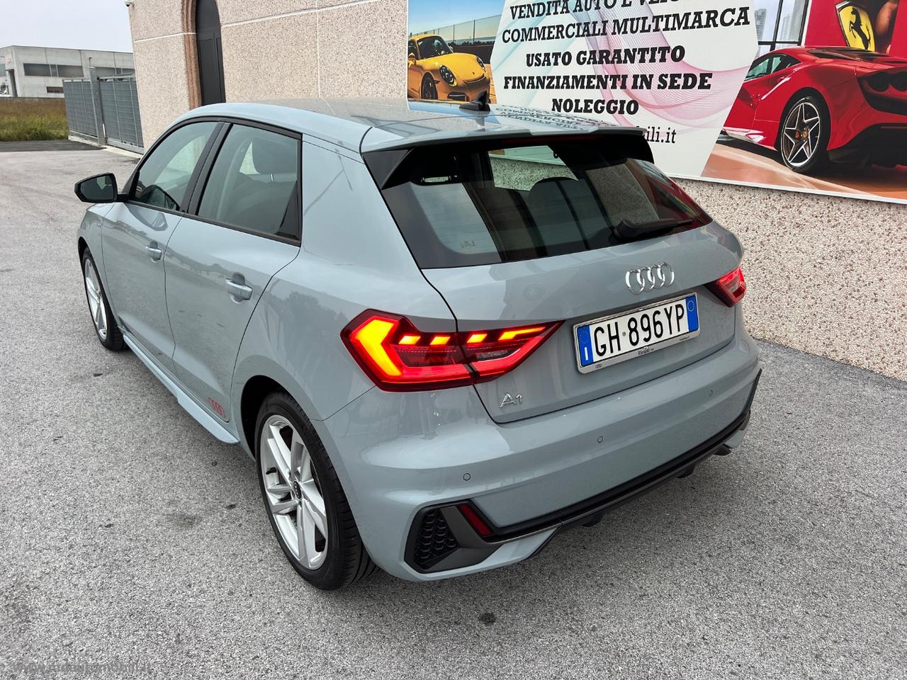 AUDI A1 SPB 35 TFSI S tronic S line edition SOLO KM.22000