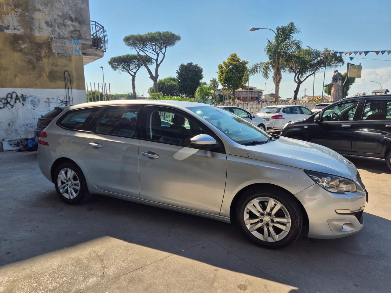 Peugeot 308 1.6 HDi 92 CV SW Active