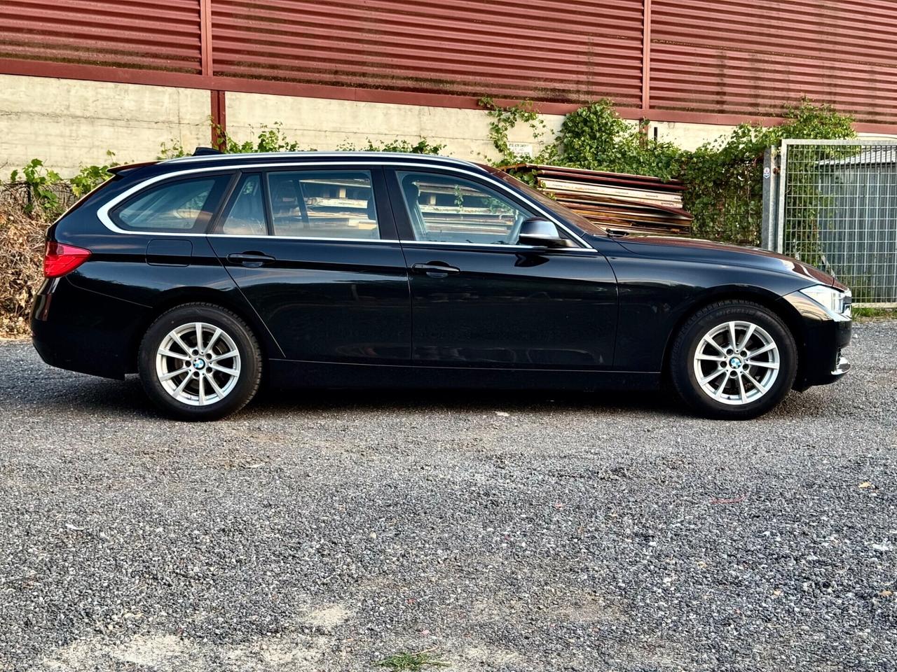 Bmw 316d Touring 2.0 116cv Neopatentati 2015