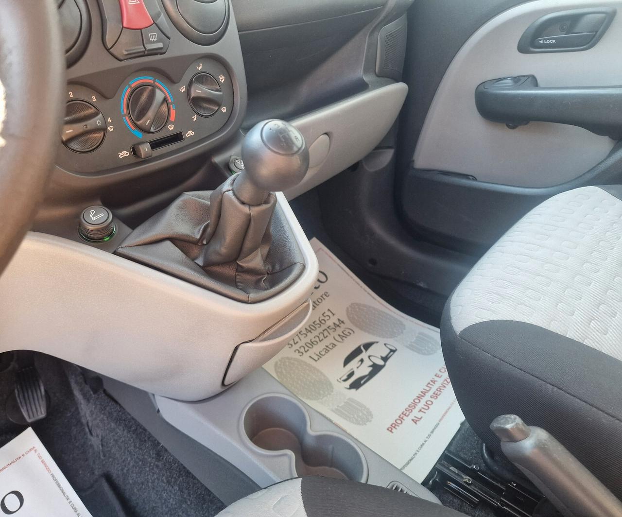Fiat Doblo 1.3 MTJ 84CV Gen2010