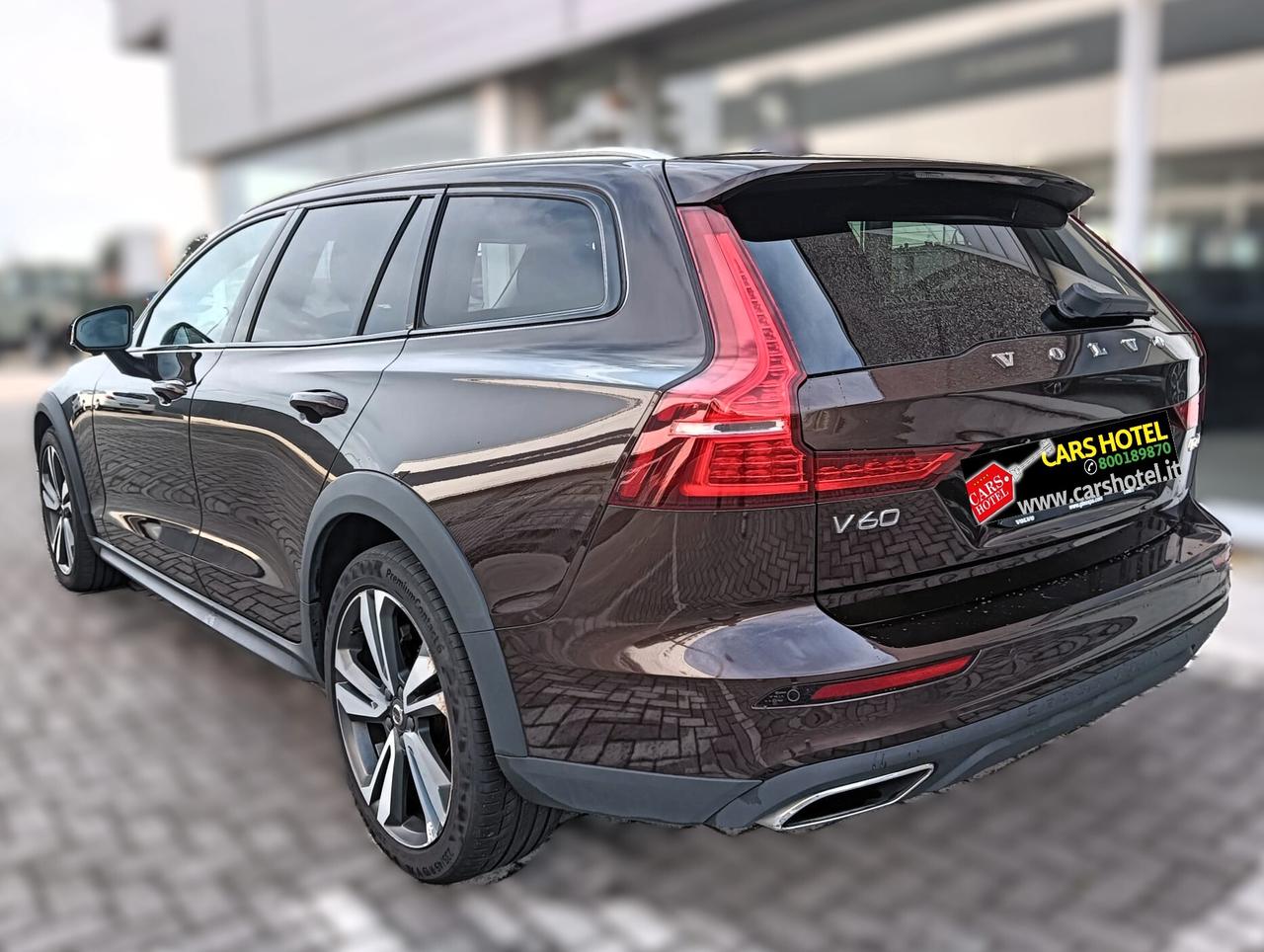 Volvo V60 Cross Country D4 AWD Geartronic Business Plus