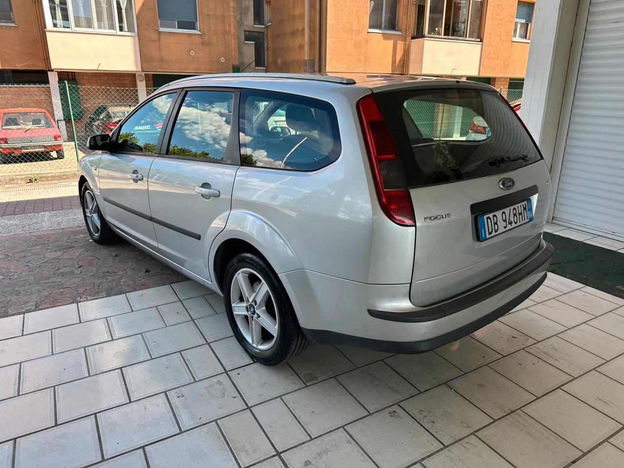 Ford Focus SW 1.6 TDCi (90CV)