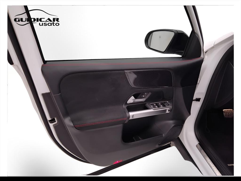 Mercedes-Benz GLB - X247 2019 - GLB 200 d Premium auto