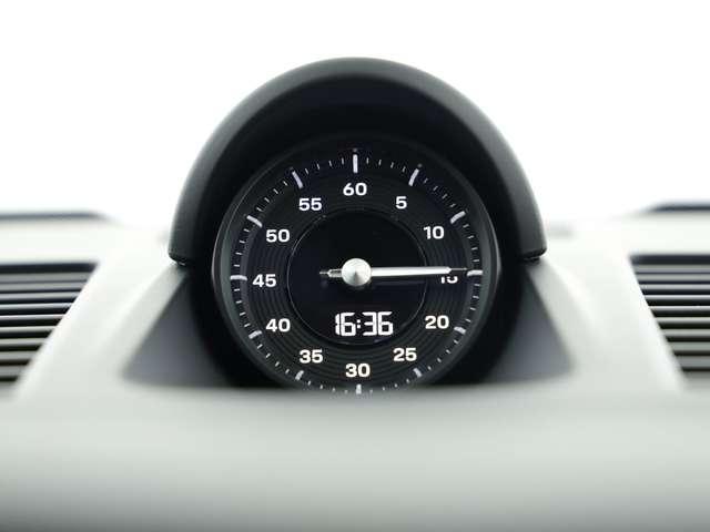 Porsche 992 coupe 3.0 carrera 394cv auto