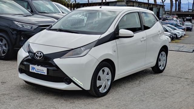 TOYOTA Aygo BUSINESS 1.0cc 71cv