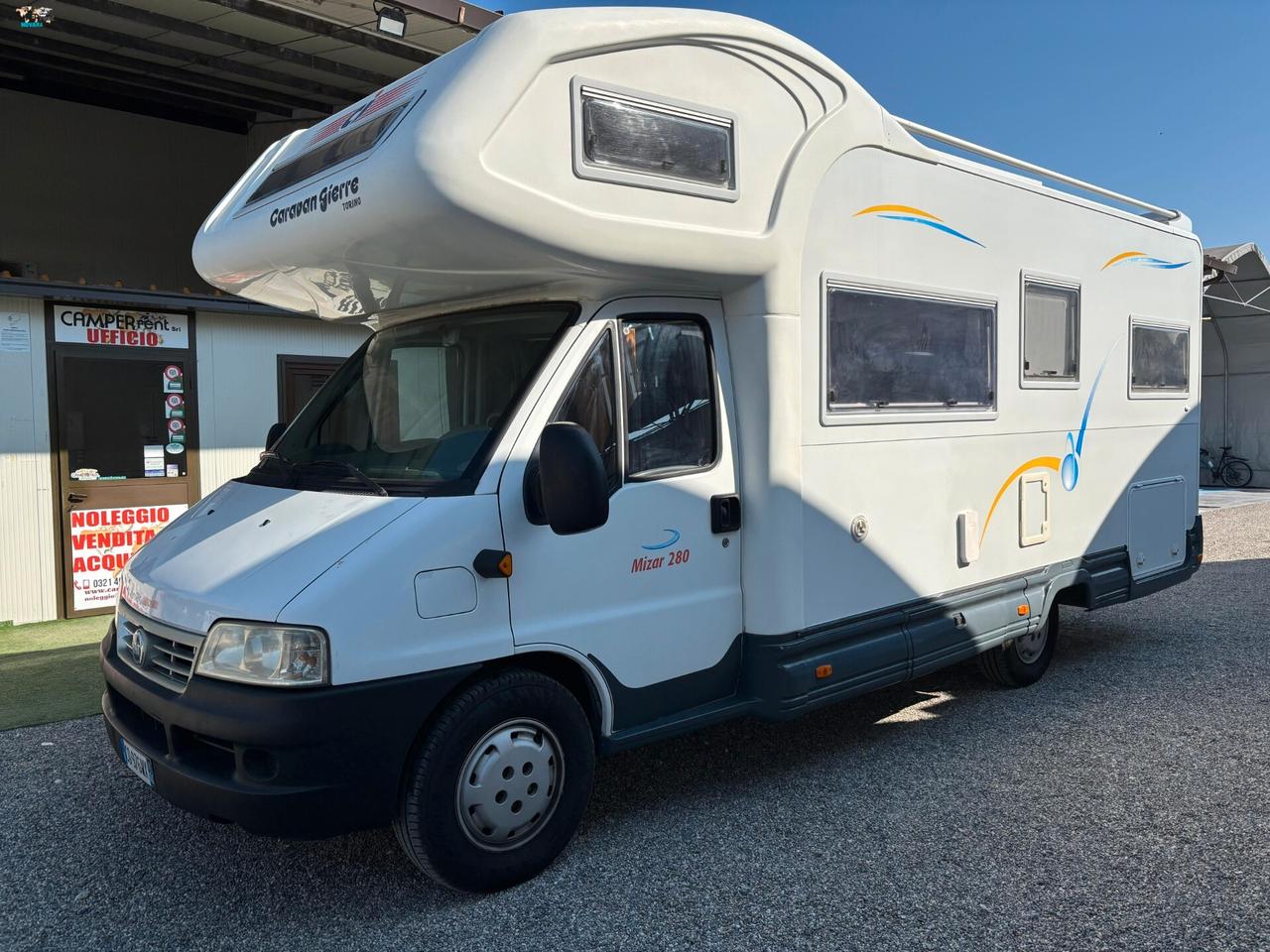 CI MIZAR 280 - MANSARDATO CON DINETTE FERRO DI CAVALLO IN CODA