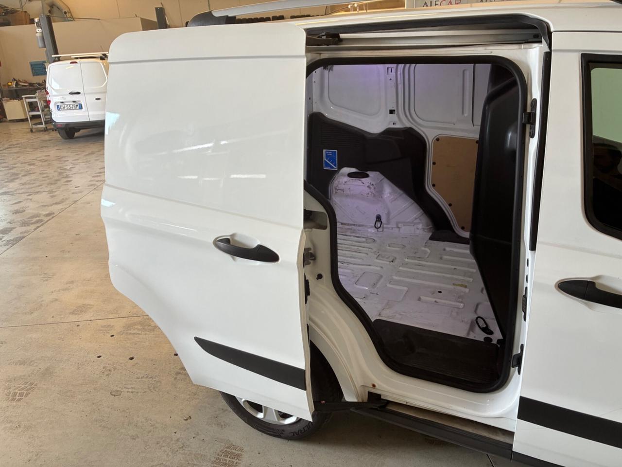 Ford Transit Courier 1.0 EcoBoost 100CV