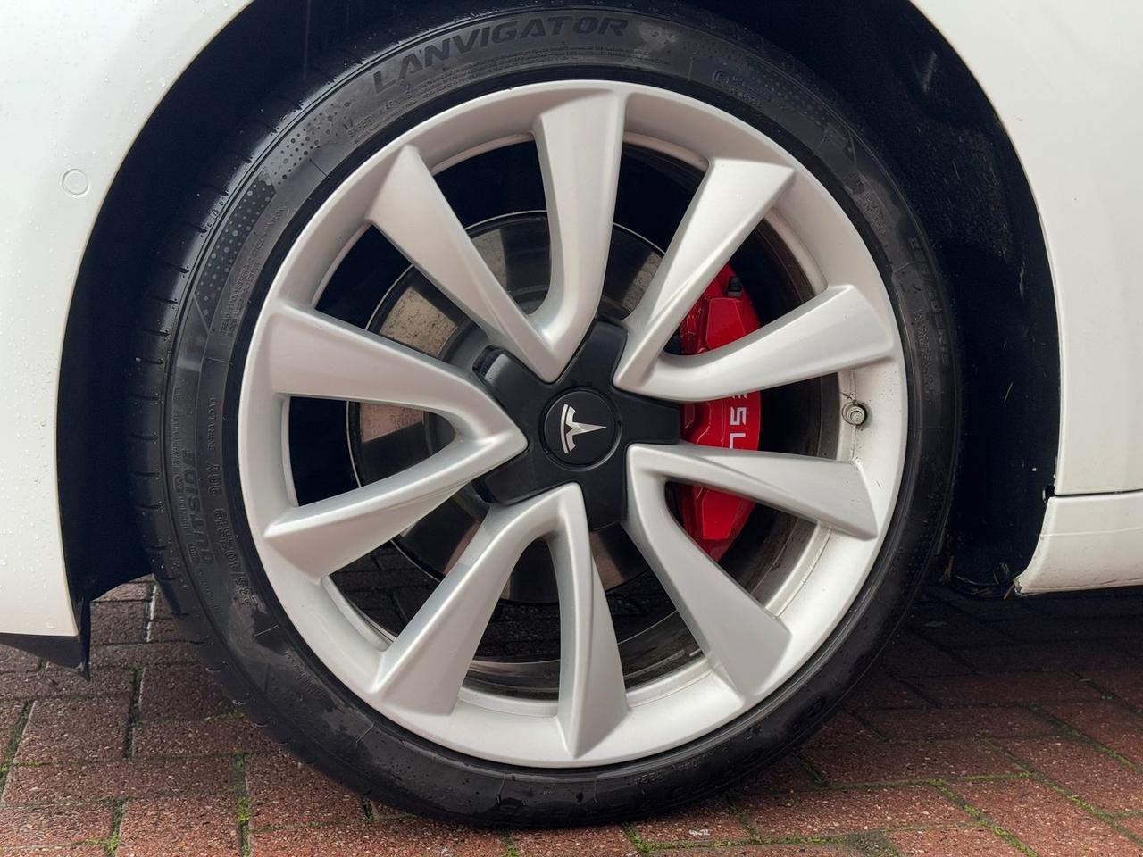 Tesla Model 3 Long Range Dual Motor AWD #8658