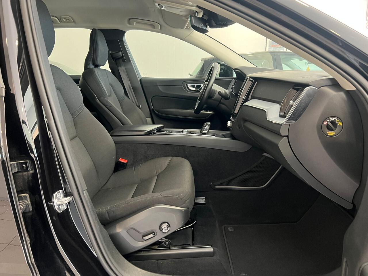 Volvo XC 60 B4 Diesel AWD Geartronic Business Plus - 2020