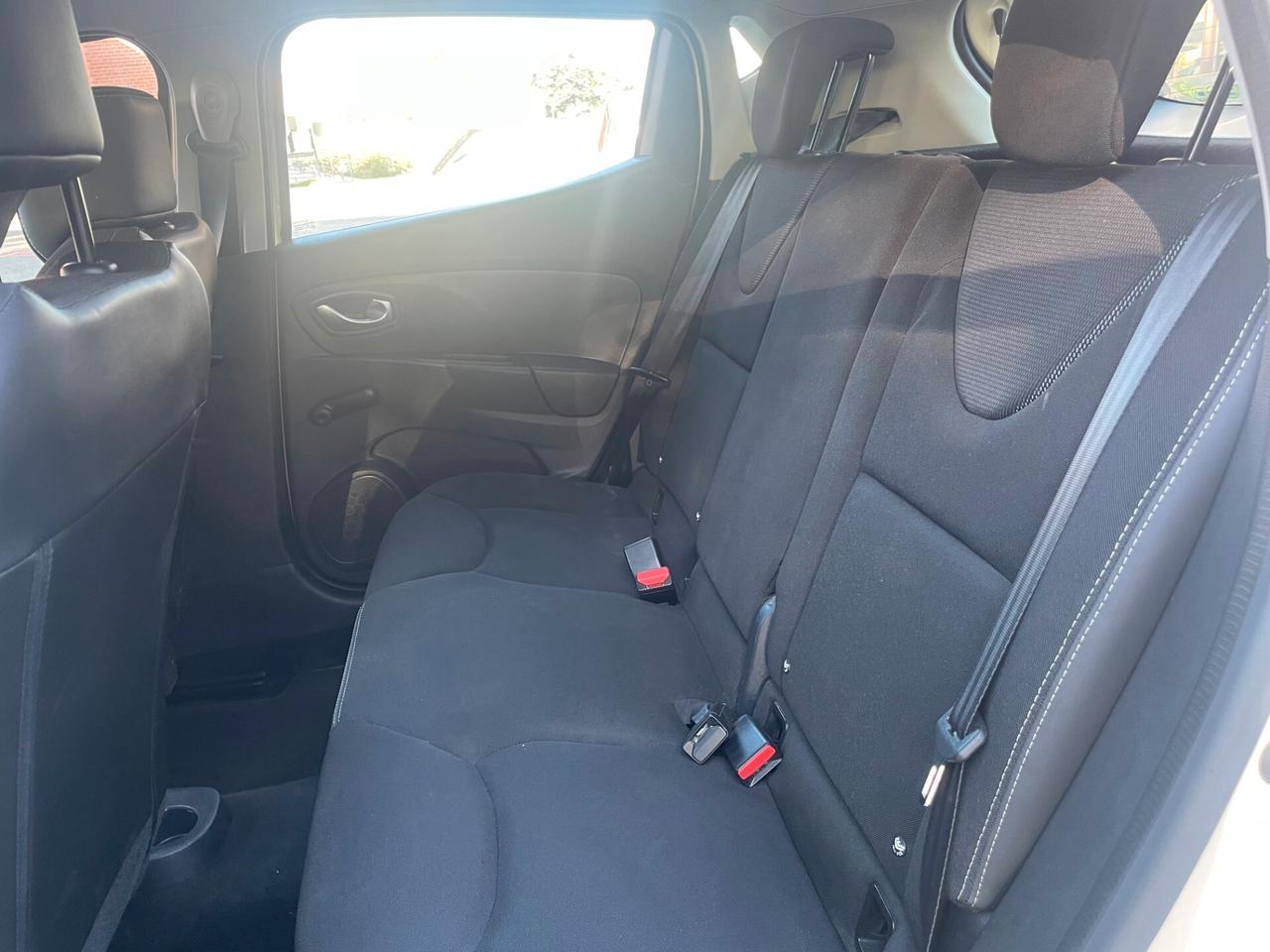 Renault Clio dCi 8V 75CV Start&Stop 5 porte DUEL