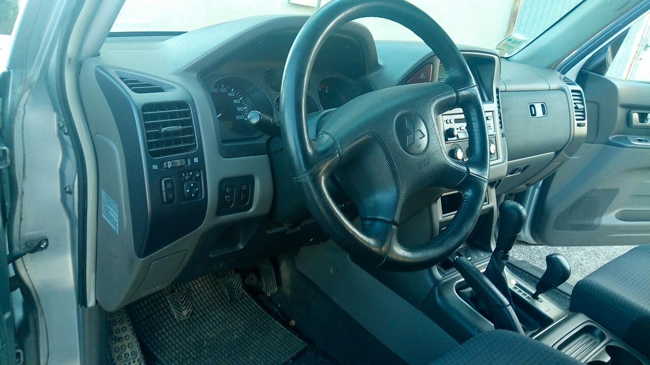 Mitsubishi Pajero III 3.2 16V DID 160CV 3p. GLX