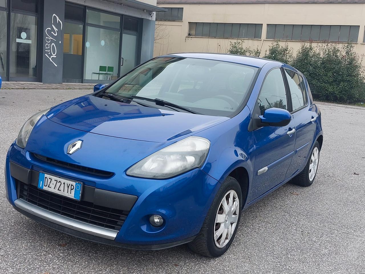 Renault Clio 1.2 16V 5 porte GPL Dynamique