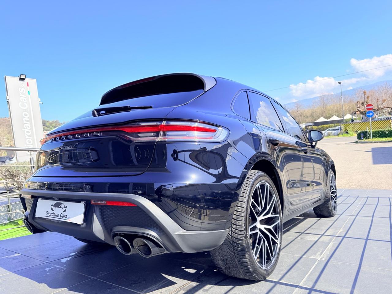 Porsche Macan 2.0 T 265cv open edition con approved