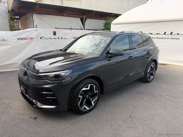 VOLKSWAGEN Tiguan 2.0 TDI 150 CV DSG R-Line