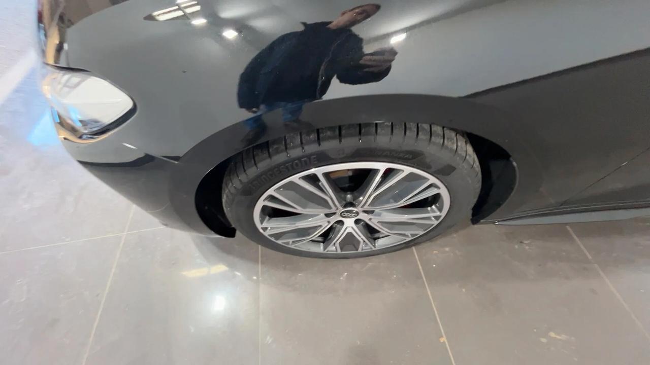 Audi A5 Avant TDI 150 kW mHEV+ S tronic Line edition