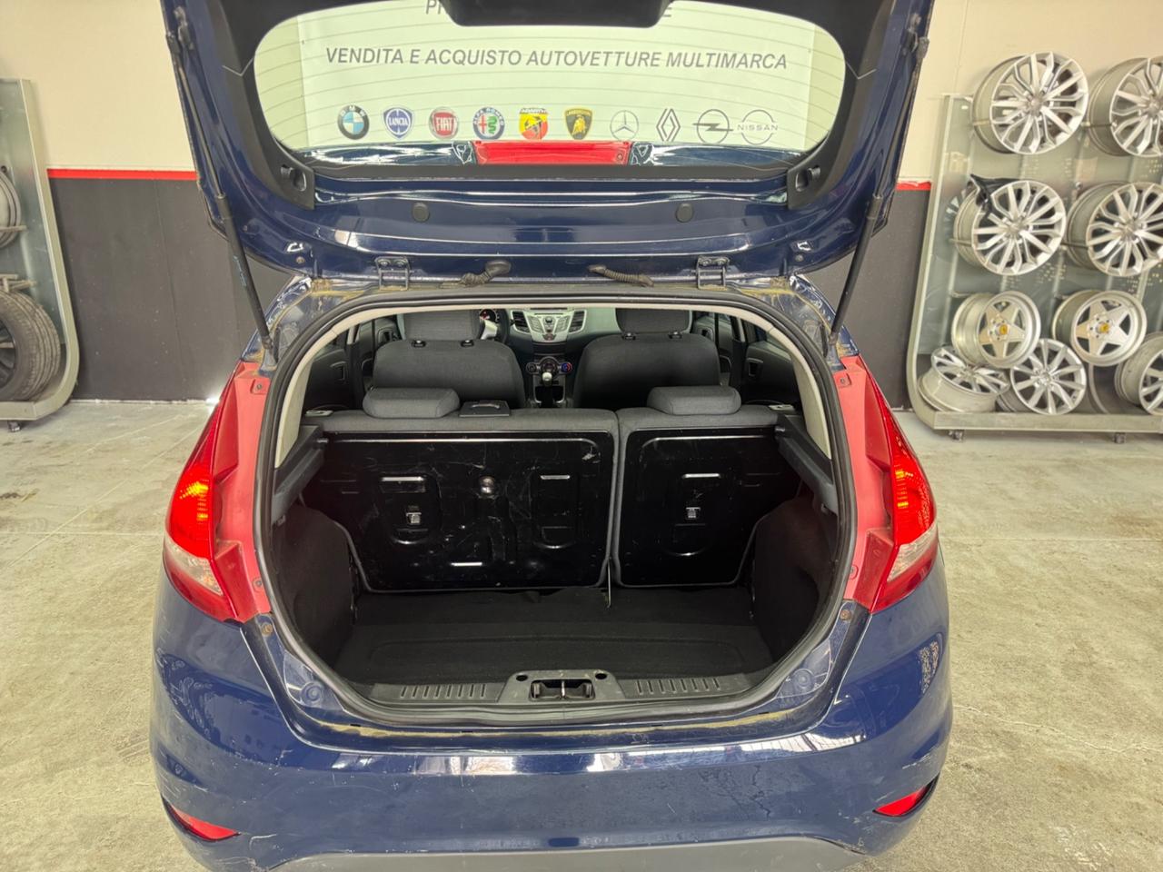 Ford Fiesta 1.2 Benzina 5Porte ADATTA NEOPATENTATI