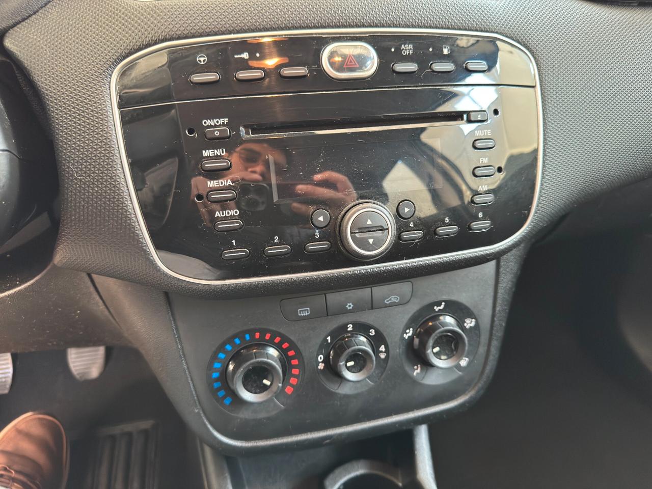 Fiat Punto 1.4 77CV METANO 8V 5 porte Natural Power Lounge