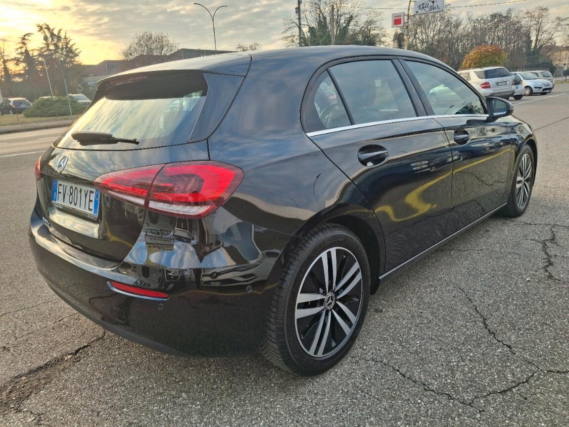 Mercedes-benz A 180 d Automatic Business Extra km 48000