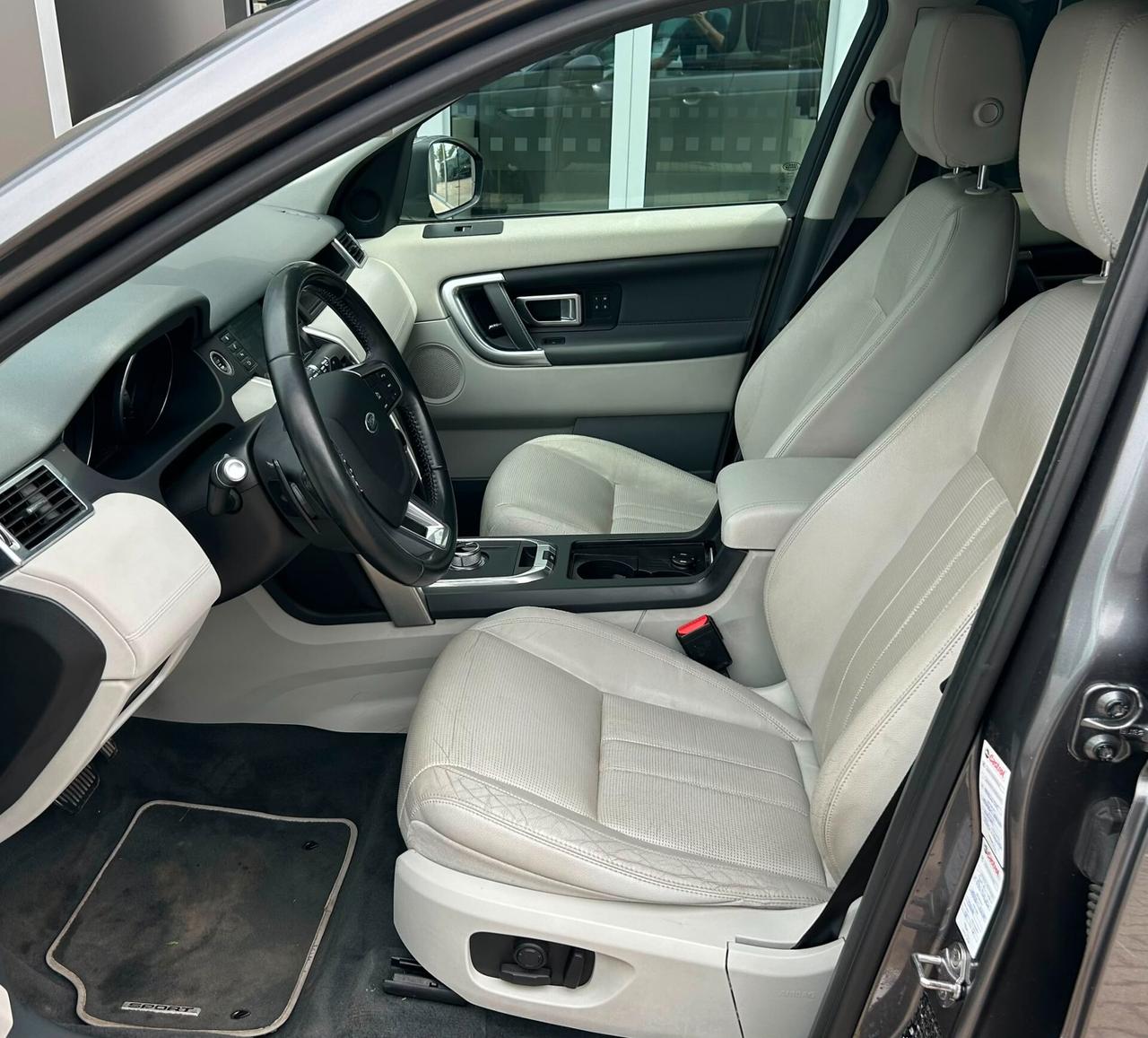 Land Rover Discovery Sport 2.0 TD4 180 CV Pure