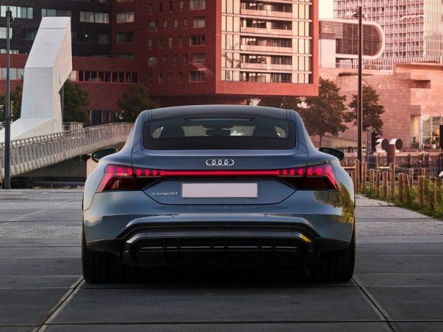 AUDI e-tron GT S quattro