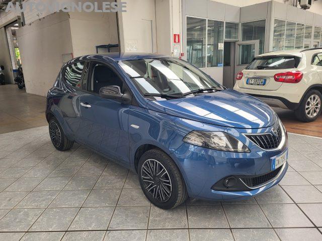 LANCIA Ypsilon 1.0 FireFly 5 porte Hybrid Gold-5 posti-fendi-Sens